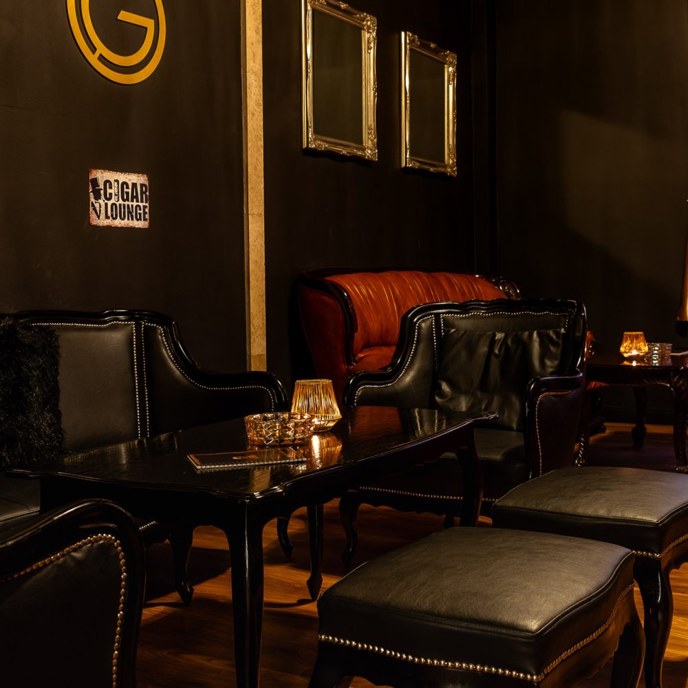 cigar room 5